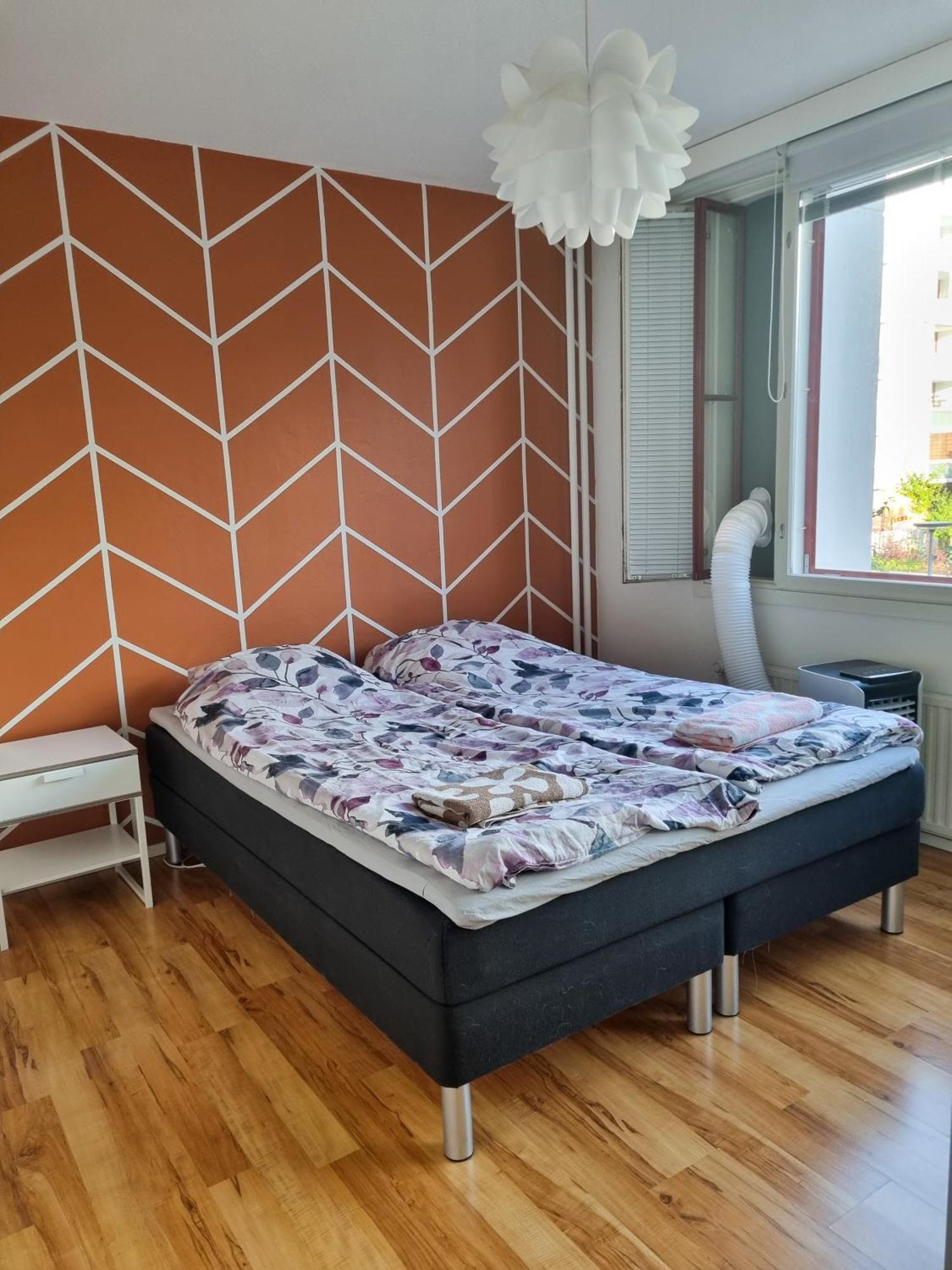 Cozy Two-room In A Location In Pasila Huoneisto