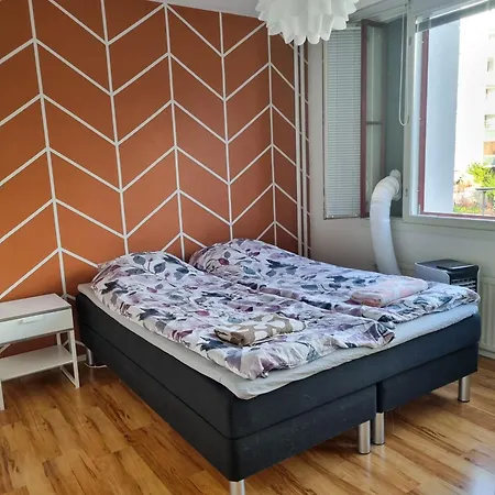 Cozy Two-Room Apt In A Central Location In Pasila Helsinki Esterno foto