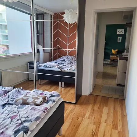 Cozy Two-Room Apt In A Central Location In Pasila Helsinki Esterno foto