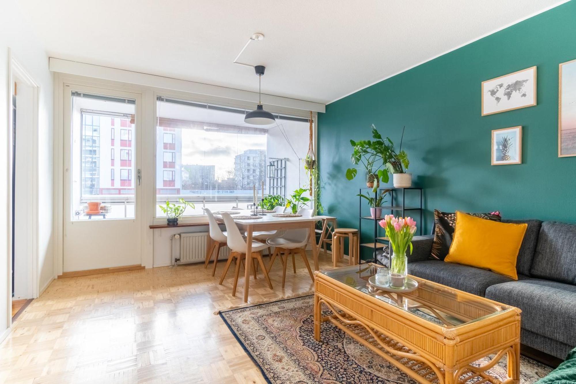 Apartment Cozy Two-room In A Location In Pasila *